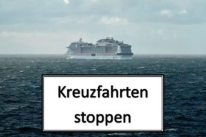Ein Schiff auf offener See - als Text steht darunter: Kreuzfahrten stoppen.
