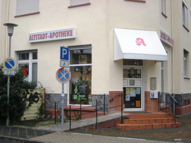 Altstadt-Apotheke