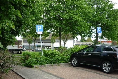 Behindertenparkplatz (2 Stellplätze) &#8211; Kurt-Schumacher-Platz / Parkplatzanlage (Nähe Lidl-Filiale), 63454 Hanau